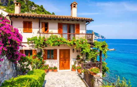 Amalfi Escape – Charming Villa with Sea & Sunset Views